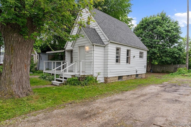 3401 Davison Rd, Flint, MI 48506 - view of outdoor structure