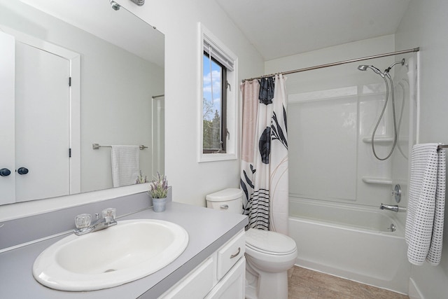 3360 Brook Trl SE, Grand Rapids, MI 49508 - bathroom with vanity, shower / tub combo, toilet, and wood finished floors