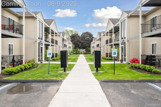 307 N Eton St, Birmingham, MI 48009 - view of property's community with a lawn