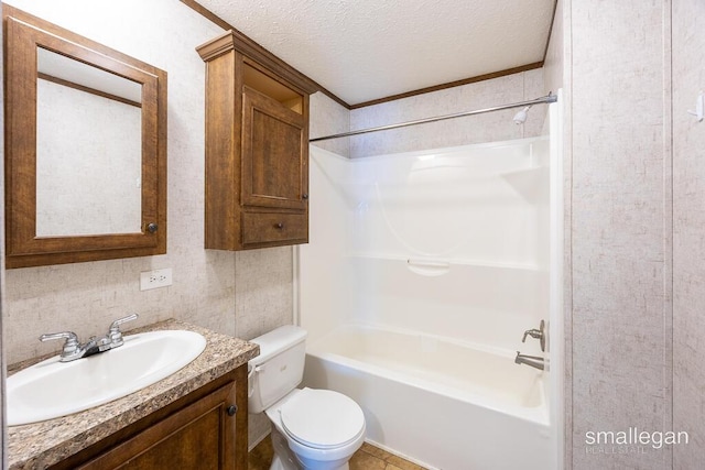 229 Spear St SW, Grand Rapids, MI 49548 - bathroom featuring toilet, vanity, a textured ceiling, and shower / bathtub combination