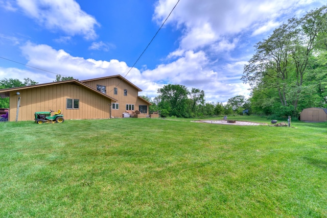 4470 Peach Ridge Ave NW, Grand Rapids, MI 49544 - view of green lawn