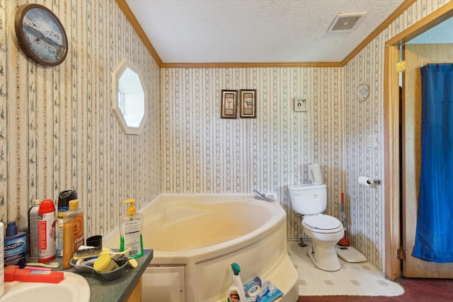 15250 142nd Ave, Big Rapids, MI 49307 - bathroom with ornamental molding, a bath, toilet, a textured ceiling, and wallpapered walls