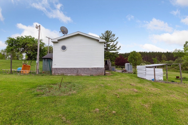 15250 142nd Ave, Big Rapids, MI 49307 - view of grassy yard