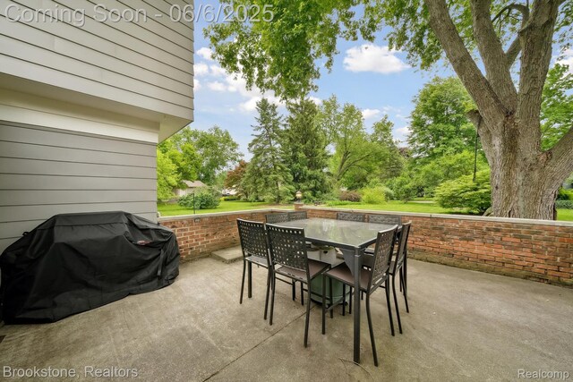 2831 Aurora Dr, Lake Orion, MI 48360 - view of patio / terrace featuring outdoor dining area and area for grilling