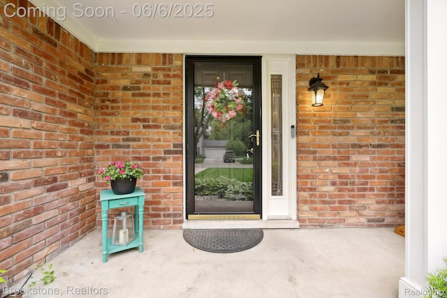 2831 Aurora Dr, Lake Orion, MI 48360 - entrance to property with brick siding