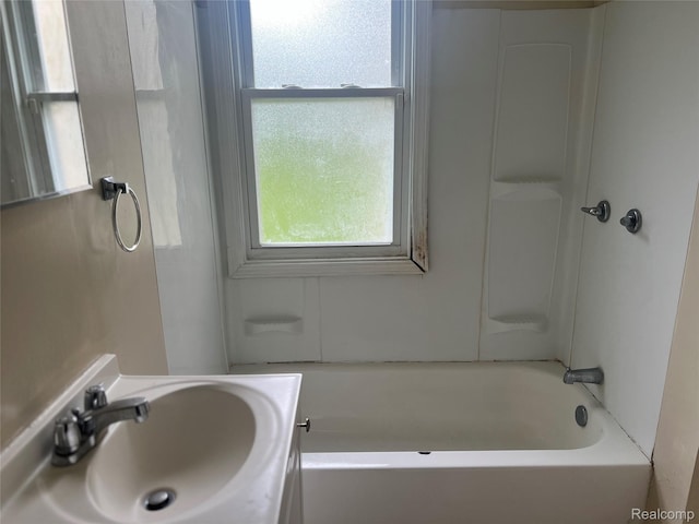 20294 Moenart St, Detroit, MI 48234 - full bath featuring vanity and washtub / shower combination
