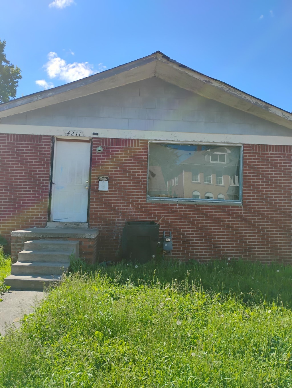 4211 Elmhurst, Detroit, MI 48204 - photo 1