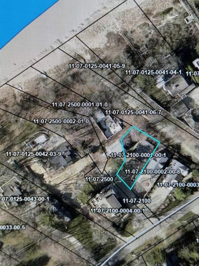 15826 Lakeshore Rd Unit 1, Union Pier, MI 49129 - aerial overview of property's location with property parcel outlined
