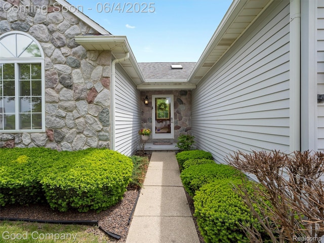 864 Challenging Trl, South Lyon, MI 48178 - entrance to property featuring stone siding