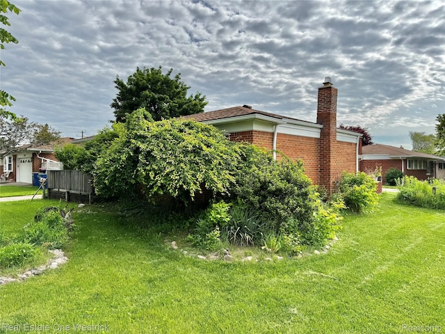 32008 Bunert Rd, Warren, MI 48088 - view of grassy yard