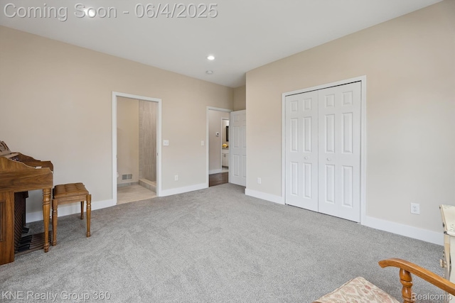1720 Carlisle St, Howell, MI 48855 - sitting room featuring carpet floors, baseboards, and recessed lighting