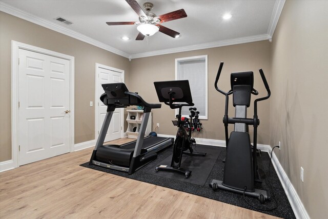 71438 Forest Eagle Ln, Niles, MI 49120 - workout room with a ceiling fan, wood finished floors, ornamental molding, baseboards, and recessed lighting