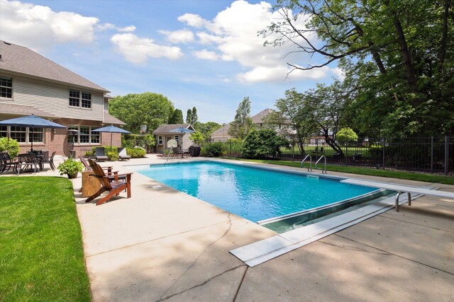 71438 Forest Eagle Ln, Niles, MI 49120 - view of pool featuring a patio area, an outbuilding, and a diving board