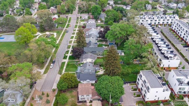 1011 Knowles St, Royal Oak, MI 48067 - aerial view of property and surrounding area with nearby suburban area