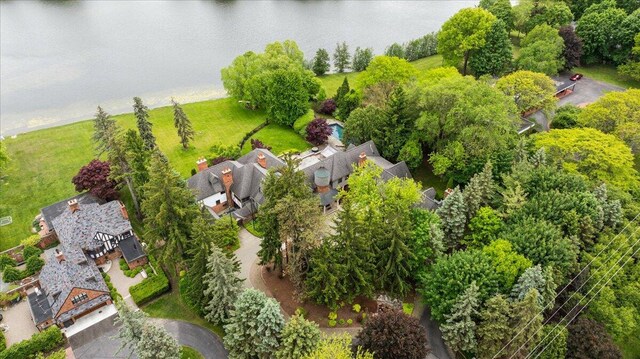 490 E Long Lake Rd, Bloomfield Hills, MI 48304