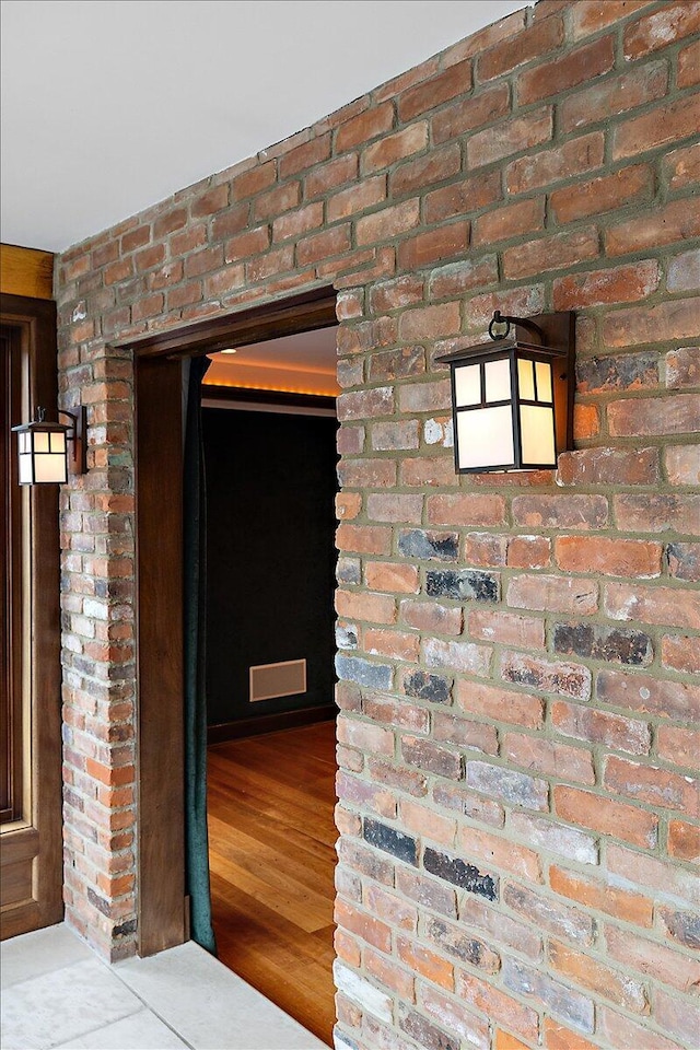 490 E Long Lake Rd, Bloomfield Hills, MI 48304 - detailed view of wood finished floors