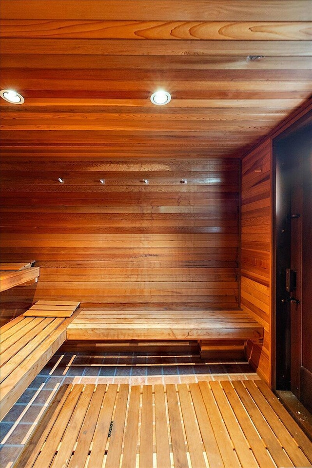 490 E Long Lake Rd, Bloomfield Hills, MI 48304 - sauna featuring hardwood / wood-style flooring