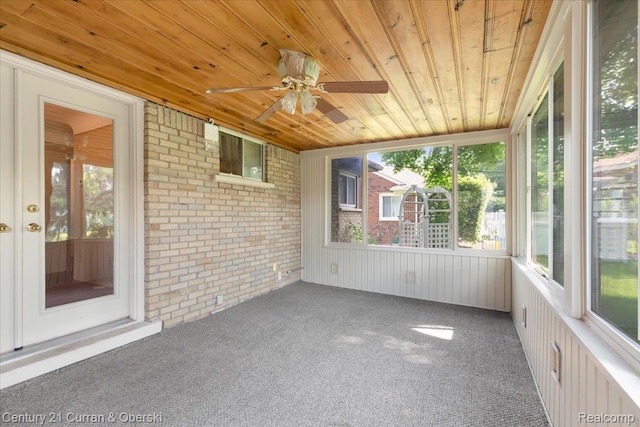 3183 Mildred St, Wayne, MI 48184 - unfurnished sunroom featuring a ceiling fan