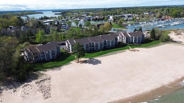 9200 N Bayshore Dr, Elk Rapids, MI 49629