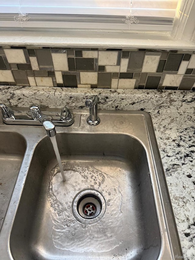 18950 Blackmoor St, Detroit, MI 48234 - kitchen view of a sink