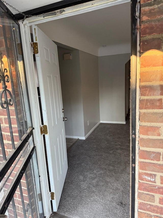 18950 Blackmoor St, Detroit, MI 48234 - hall with carpet and baseboards