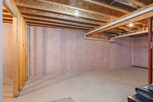 9308 E Summerfield Dr, Traverse City, MI 49684