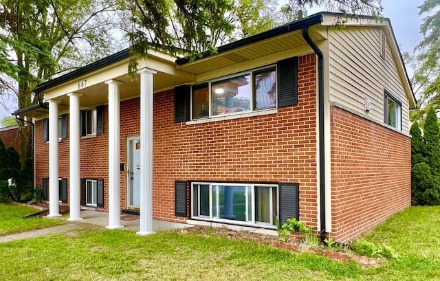 667 Onandaga Ave, Ypsilanti, MI 48198 - photo 4