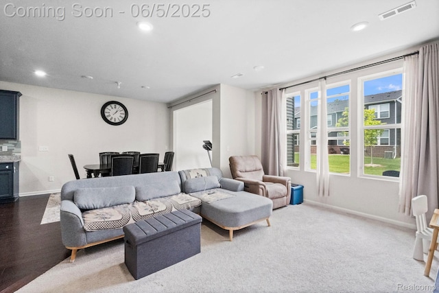 4782 Broomfield Way, Lake Orion, MI 48359 - living area with baseboards and recessed lighting