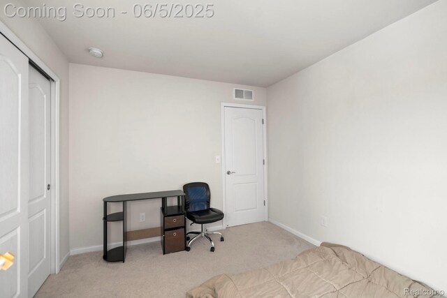 4782 Broomfield Way, Lake Orion, MI 48359 - bedroom with carpet flooring and baseboards