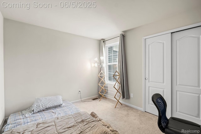 4782 Broomfield Way, Lake Orion, MI 48359 - bedroom with light colored carpet, baseboards, and a closet
