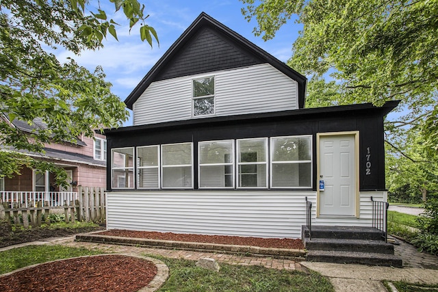1702 Charles Ave, Kalamazoo, MI 49048 - view of front of property with a sunroom