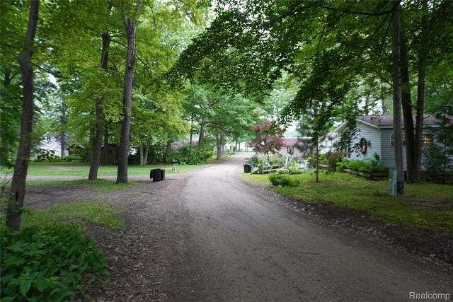 631 Pine Dr, Columbiaville, MI 48421 - photo 19