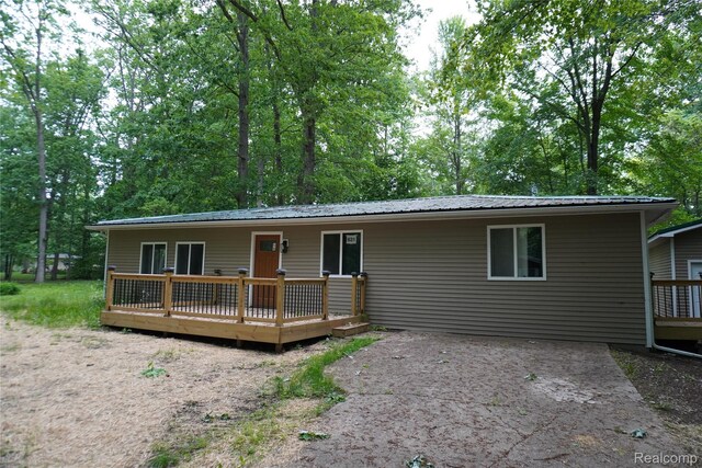 631 Pine Dr, Columbiaville, MI 48421 - photo 4