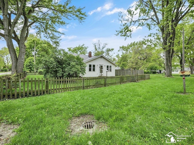2015 Grand Blvd, Monroe, MI 48162 - photo 2
