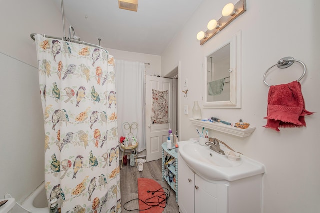 414 W Summit St, Ann Arbor, MI 48103 - full bath with vanity and wood finished floors