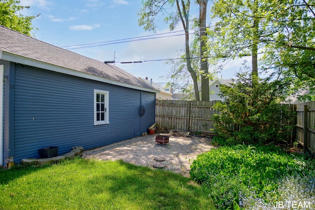 200 W 21st St, Holland, MI 49423 - view of yard with a patio
