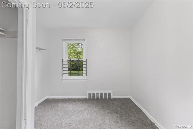 18697 Sunderland Rd, Detroit, MI 48219 - spare room with carpet floors and baseboards