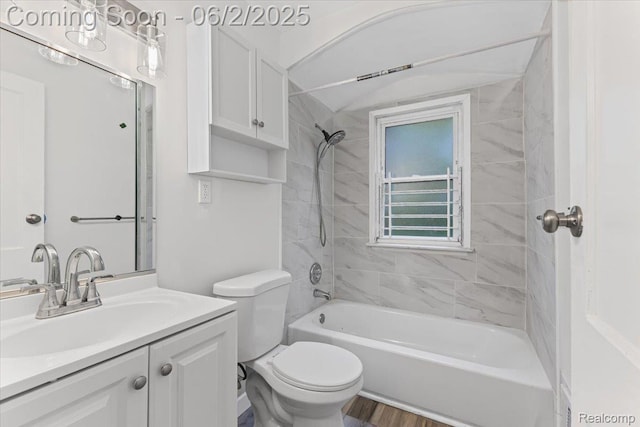 18697 Sunderland Rd, Detroit, MI 48219 - full bathroom featuring vanity, toilet, and bathing tub / shower combination
