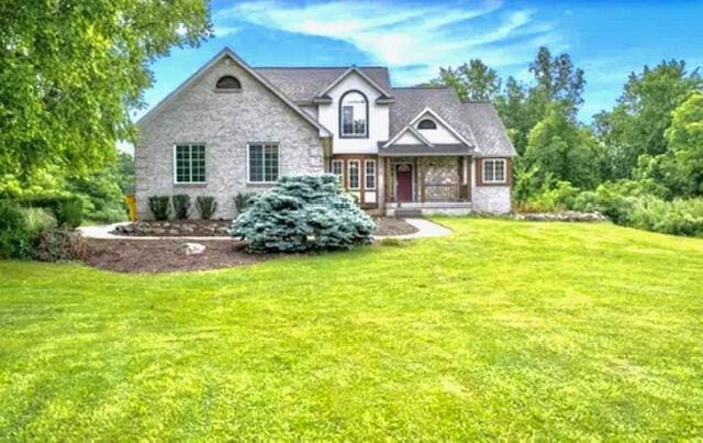 1242 Meadowbrook Ct, Oxford, MI 48371 - photo 1