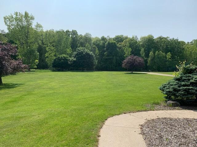 1242 Meadowbrook Ct, Oxford, MI 48371 - photo 7
