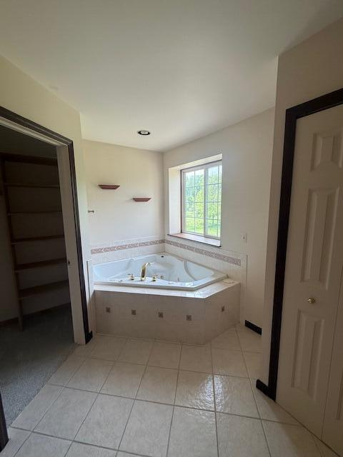 1242 Meadowbrook Ct, Oxford, MI 48371 - photo 32