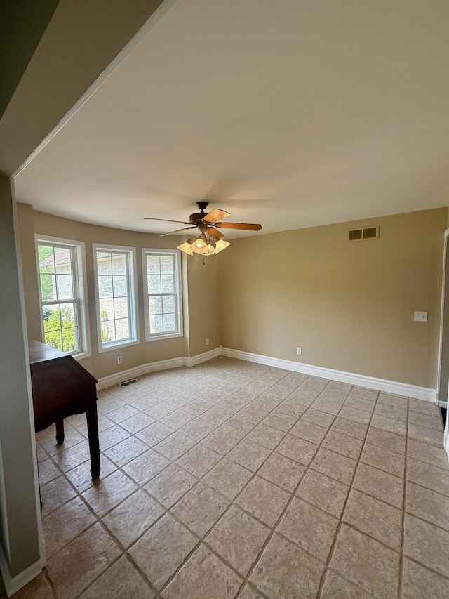1242 Meadowbrook Ct, Oxford, MI 48371 - photo 12