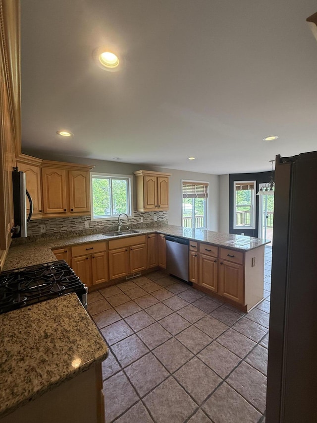 1242 Meadowbrook Ct, Oxford, MI 48371 - photo 16