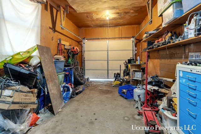 4505 E Apple Ave, Muskegon, MI 49442 - view of garage