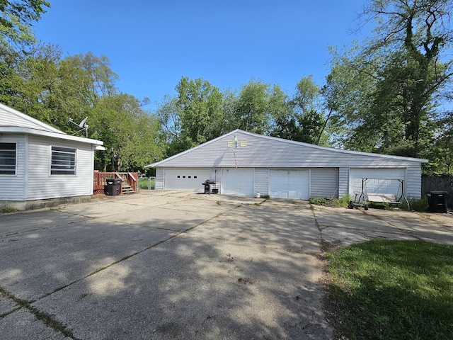 607 66th St SE, Grand Rapids, MI 49548 - view of detached garage
