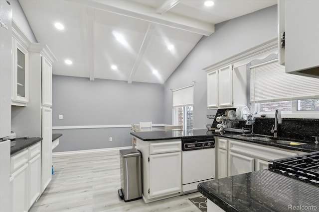 13439 Brougham Dr, Warren, MI 48312 - kitchen featuring a sink, a peninsula, white cabinets, light wood-style flooring, and recessed lighting