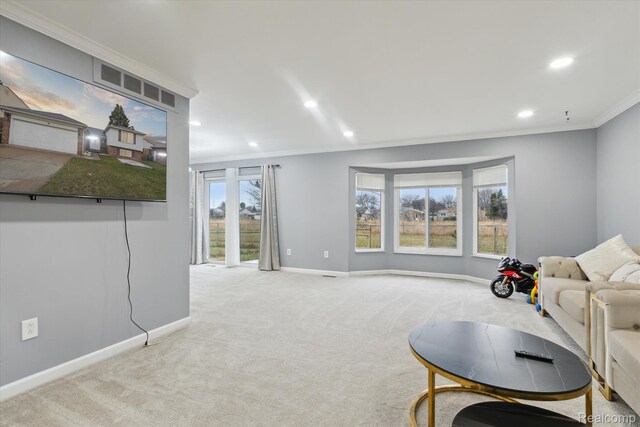 13439 Brougham Dr, Warren, MI 48312 - living room featuring crown molding, carpet, baseboards, and recessed lighting