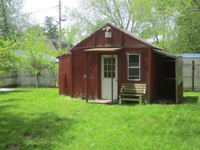 322 Crescent St, Watervliet, MI 49098 - view of outdoor structure
