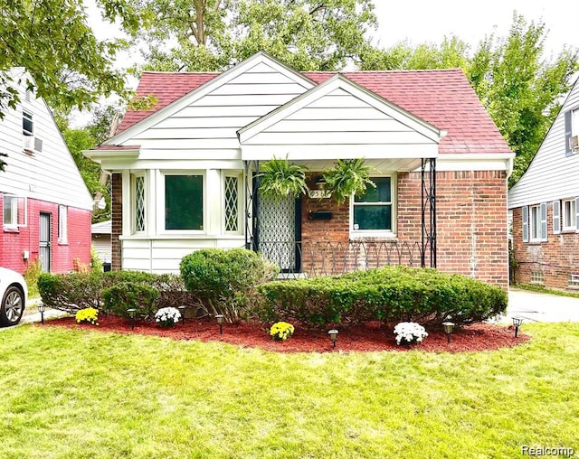 9566 Pierson St, Detroit, MI 48228 - photo 1
