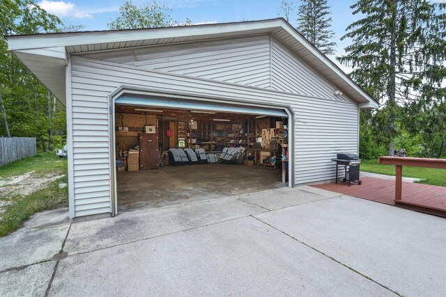 217 Winona Pl, Cadillac, MI 49601